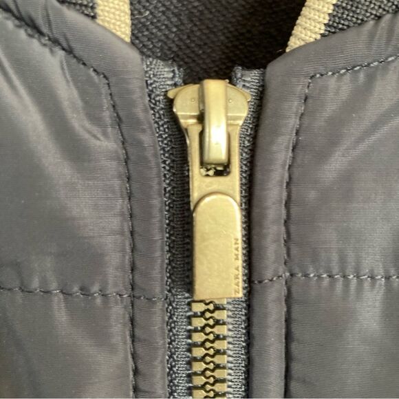 Zara Men's Medium Navy Quilted Vest - Picture 5 of 8